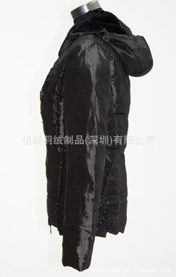 廠家生產供應百褶皺花邊女裝連帽保暖羽絨服制衣工廠訂制加工056圖片,廠家生產供應百褶皺花邊女裝連帽保暖羽絨服制衣工廠訂制加工056圖片大全,佰順羽絨制品(深圳)-4-